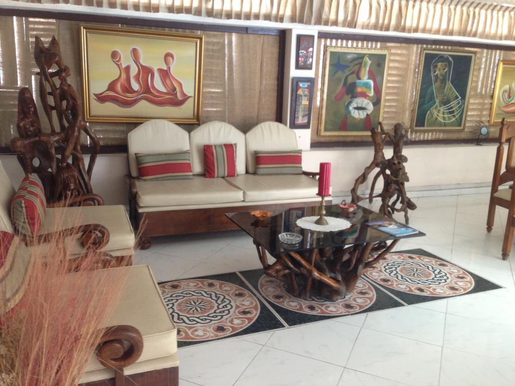 Ideal Villa Hotel Port-au-Prince Esterno foto