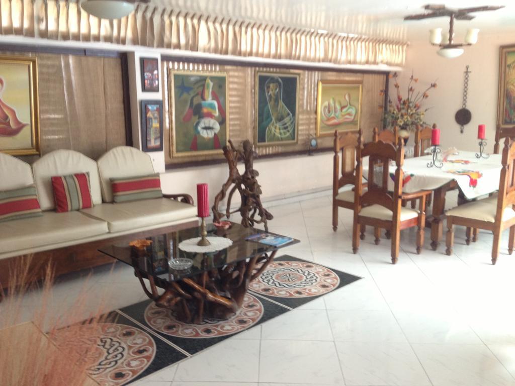 Ideal Villa Hotel Port-au-Prince Esterno foto